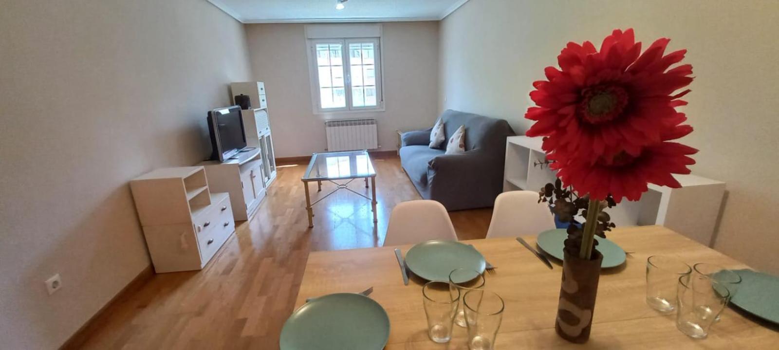 Apartamento Con 3 Dormitorios Y Garaje A 10 Minutos De Valladolid Exteriör bild